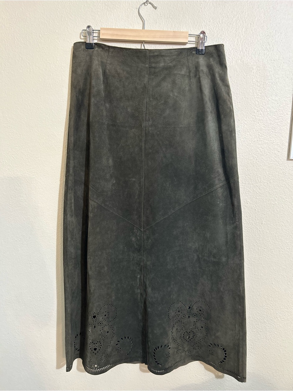 Siena Studio Suede Leather Midi Skirt Women’s Size 10